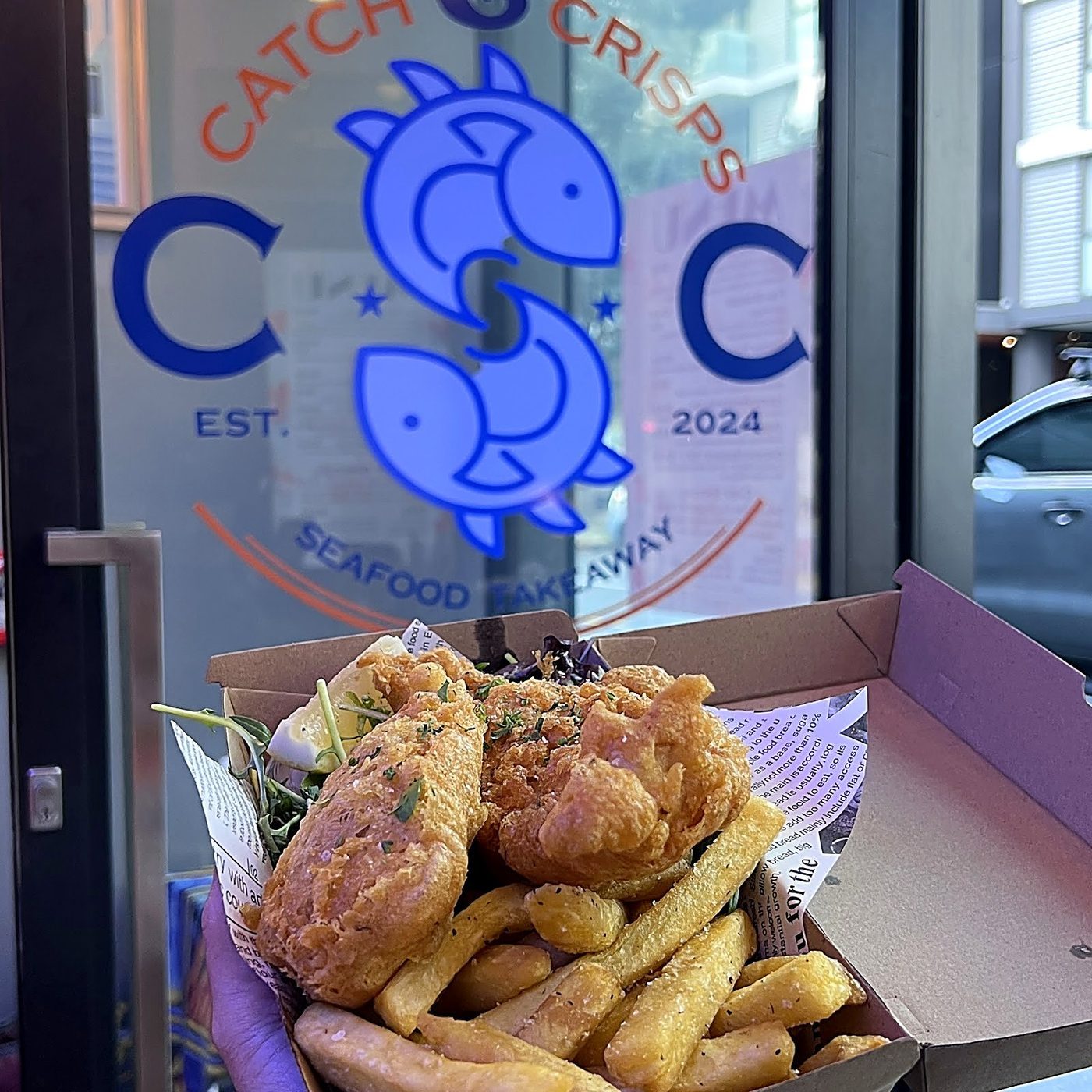 Catch & Crisps Takeaway Box